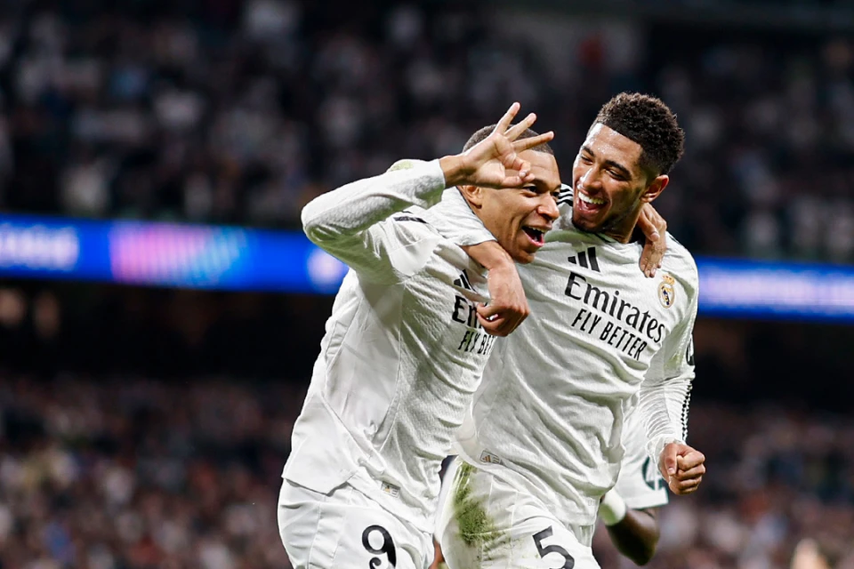 GRAN NOCHE. Kylian Mbappé marcó un triplete en la victoria de Real Madrid sobre Manchester City.