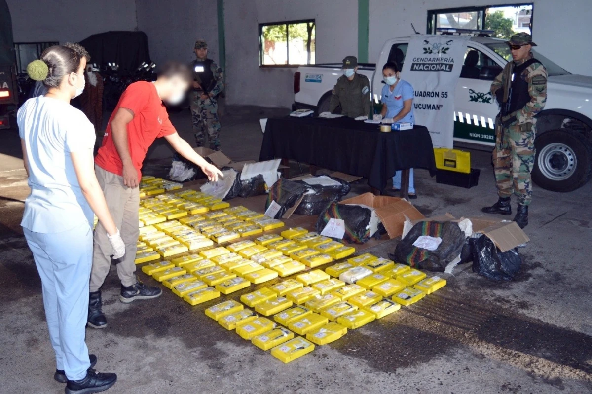 Incineran más de 155 kilos de cocaína en Tucumán