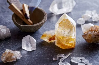 ¿Cuál es la diferencia entre amuletos y talismanes?