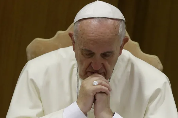 Esta es la oración que piden rezar para acompañar al papa Francisco en su internación