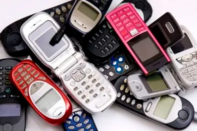 Servían para llamar, hoy son joyas: ofrecen hasta U$S 200.000 por celulares “retro”