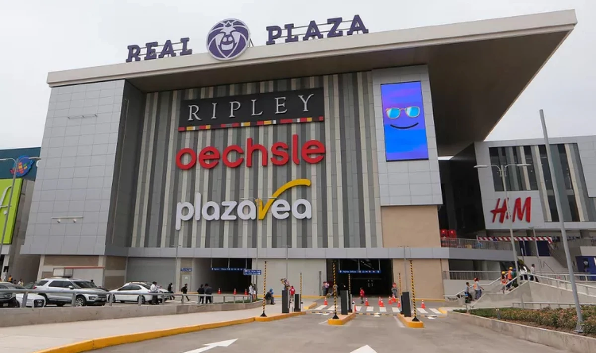 Centro comercial Real Plaza (imagen de archivo). Foto:GDA vía AP Images/People