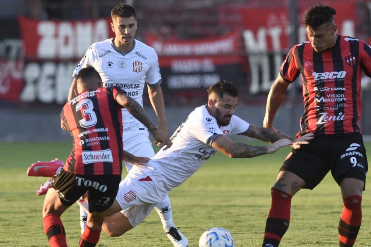 El Patrón tapó una pelota peligrosa