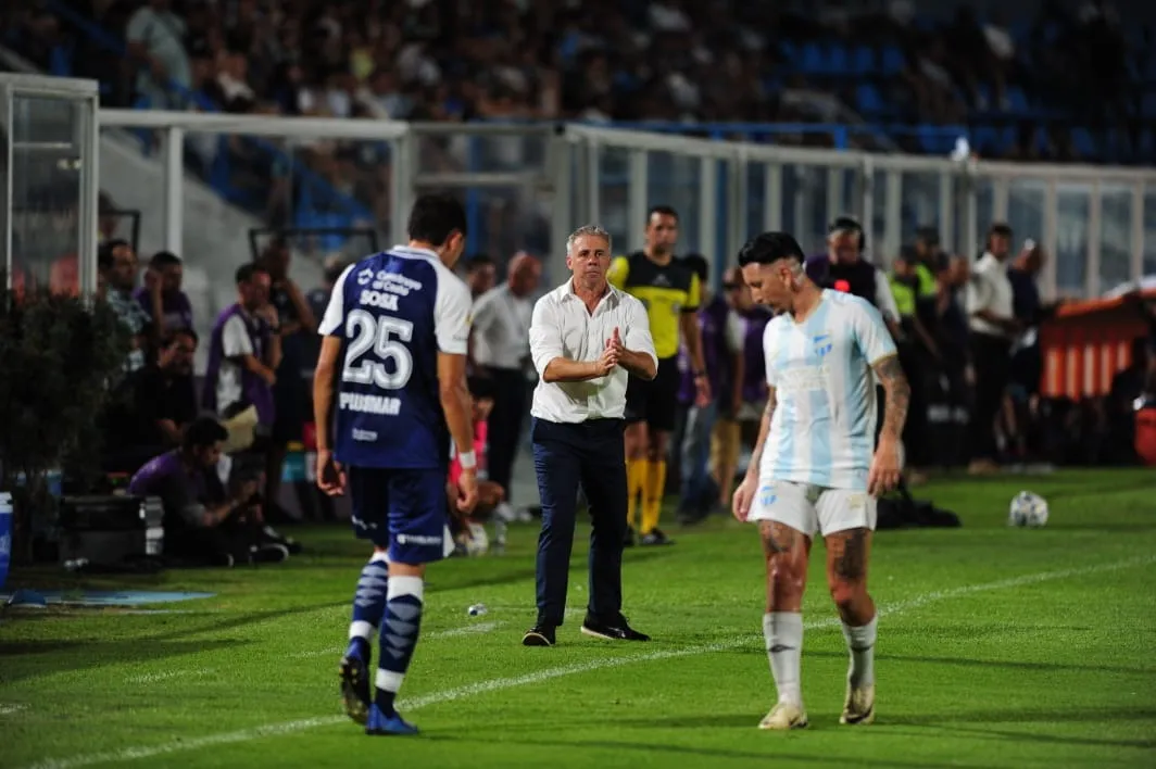 No hay que buscar excusas, debemos ser autocríticos, la dura frase de Pusineri en conferencia