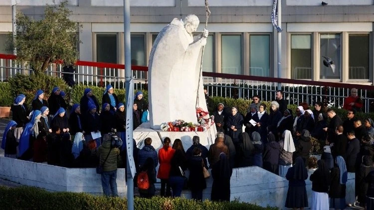 La salud del papa Francisco: repercusiones en el mundo