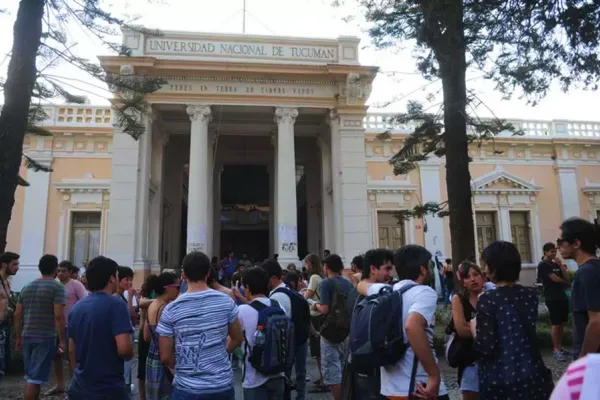 Las universidades públicas tucumanas abrirán sus puertas, pero el futuro de las clases es incierto