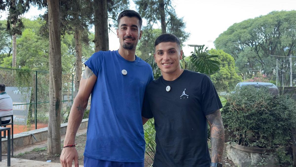 AMISTAD CERCANA. Tomás Farjat y Mateo Coronel en Las Lomitas.