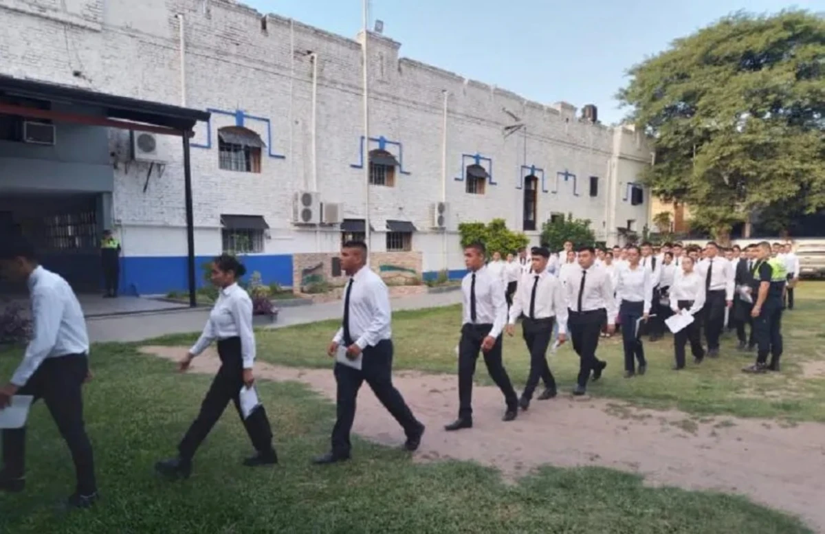 Aspirantes a la Policía. 