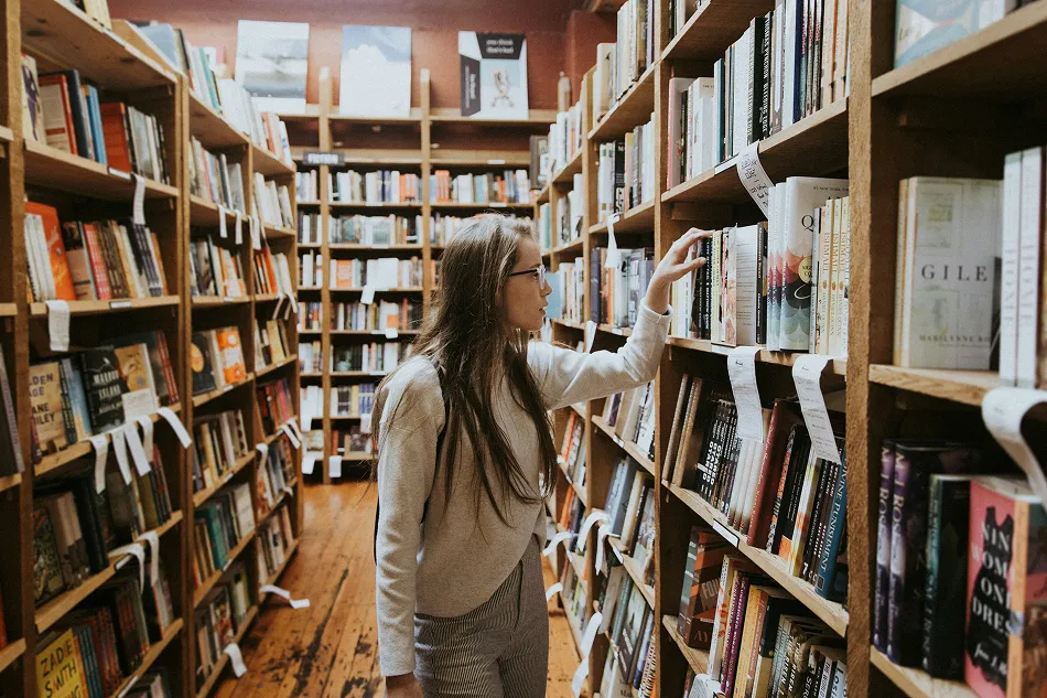 SEGUIR ESTUDIANDO. Para más de la mitad de los encuestados de DatosClaros el título universitario perdió prestigio./ UNSPLASH