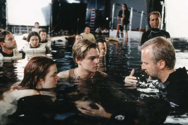 Titanic: la impactante escena que nunca llegó a los cines y por qué James Cameron la borró