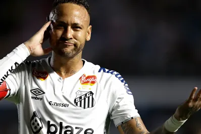 El golazo de tiro libre de Neymar en el triunfo de Santos