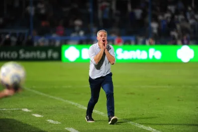 Los hinchas de Atlético Tucumán y el cuerpo técnico del plantel comparten preocupaciones