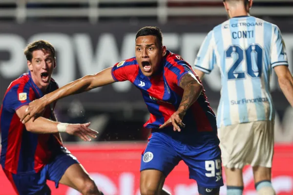 Lluvia de goles en el Nuevo Gasómetro: San Lorenzo le ganó a Racing 3-2