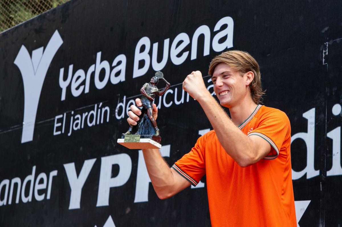 El campeón del torneo de tenis internacional que se jugó en Tucumán sigue de racha: ganó en su debut en un Challenger