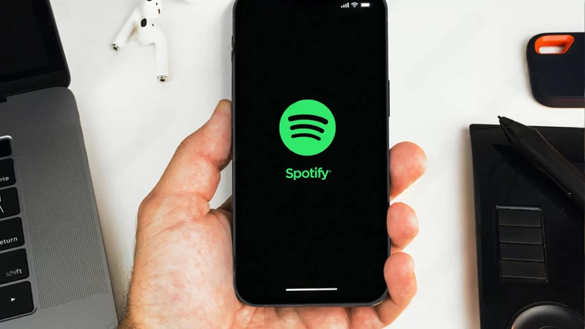 Adiós al Spotify pirata: La plataforma toma medidas contra las APK.