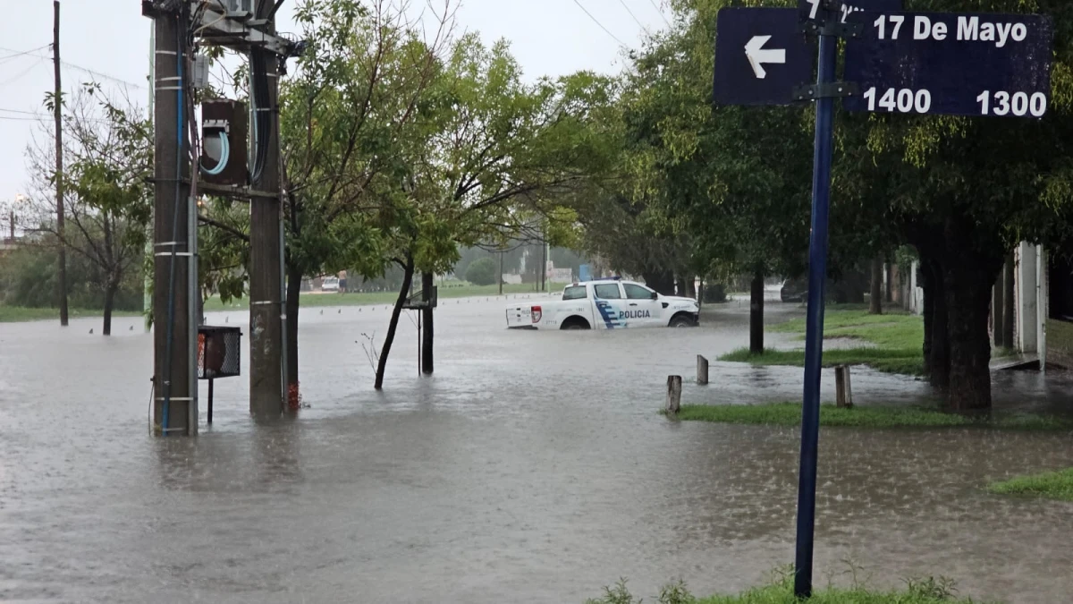 Inundación en Bahía Blanca. FOTO: RODRIGO GARCÍA / LA NUEVA
