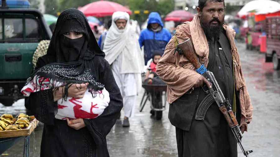 Maltrato contra las mujeres: exhortan a no legitimar a los talibanes en Afganistán