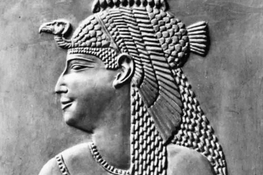 CONSIDERADA LA PRIMERA GOBERNANTE. Pese a ser una figura muy célebre, no se sabe a ciencia cierta cómo fue el rostro de Cleopatra. / BBC