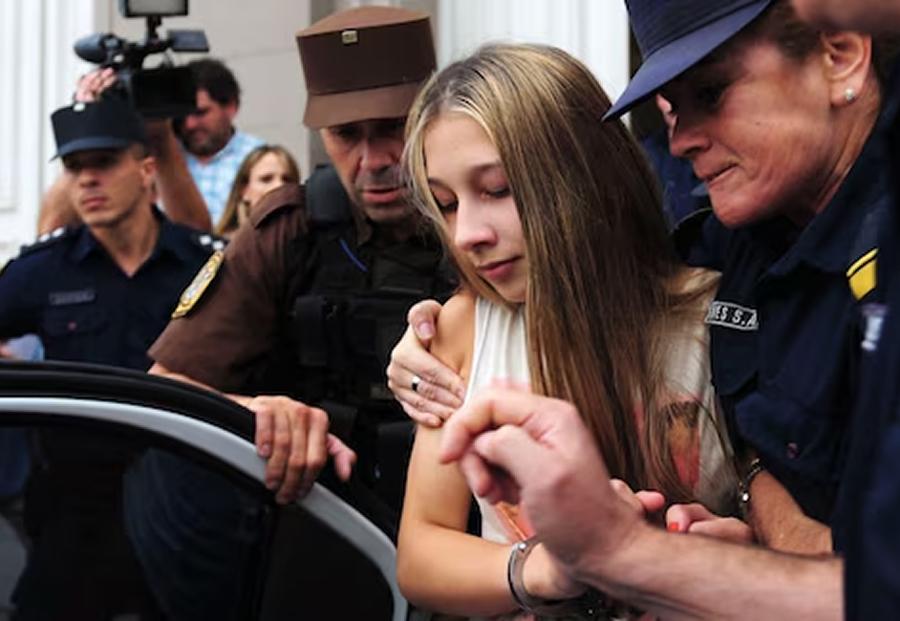 Nahir Galarza expuso falta de profesionalismo en el tratamiento de su caso.