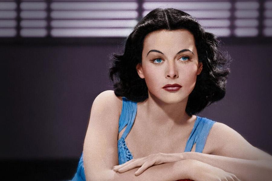 SENTÓ LAS BASES PARA CREAR EL WIFI. Hedy Lamarr creó un sistema inalámbrico para detectar torpedos que luego sería usado para crear las primeras conexiones wifi. / ASILO DIGITAL 