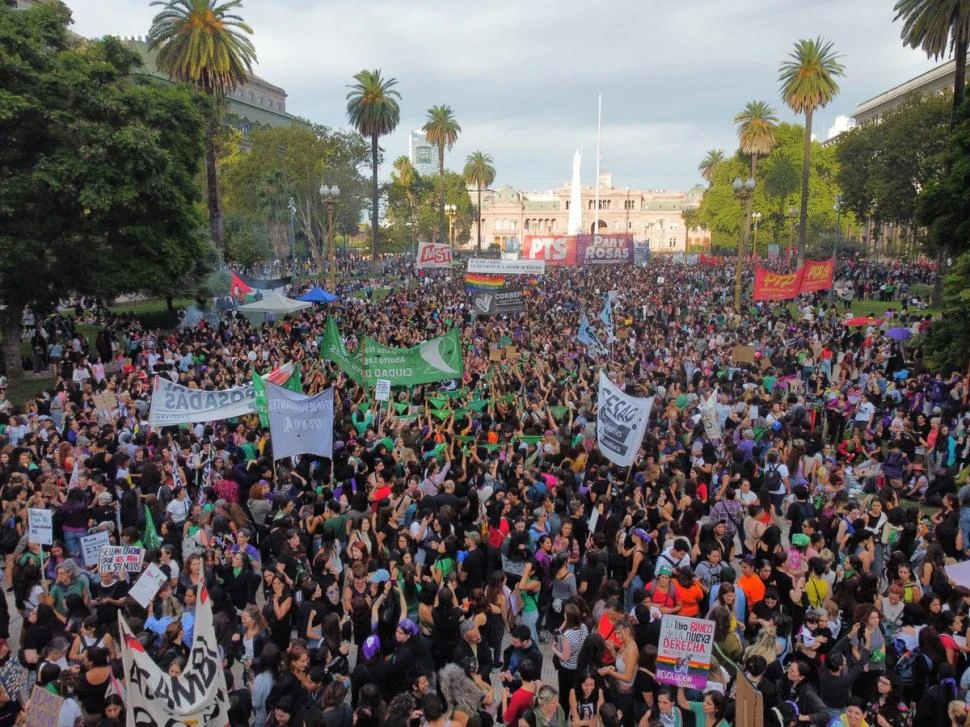 Marcha por el Día de la Mujer: las tucumanas se movilizan esta tarde por el 8M