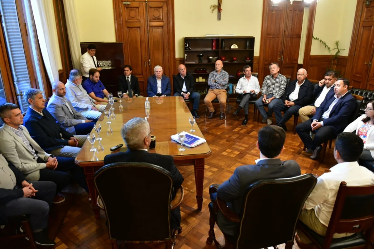 Reunión en la Casa de Gobierno. COMUNICACIÓN PÚBLICA