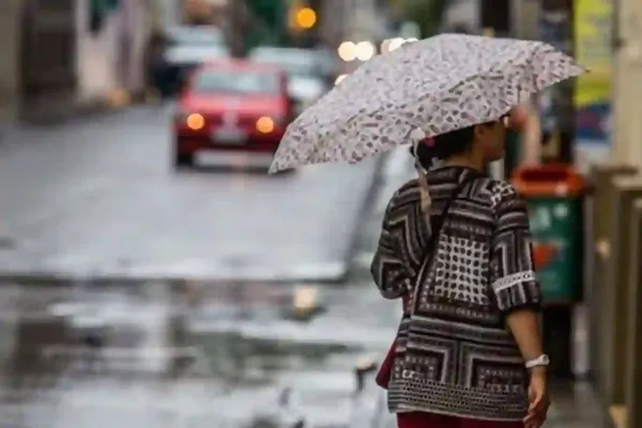 Rige una alerta por tormentas y fuertes vientos en algunas zonas del país