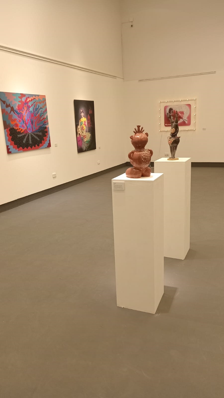 “MIL GALAXIAS”. La exposición que se inauguró la semana pasada cuenta con trabajos del MUNT y de la Facultad de Artes.