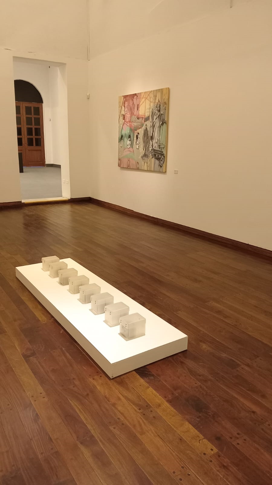 EN EL MUNT. Obras de Carlota Beltrame y de Rosalba Mirabella.