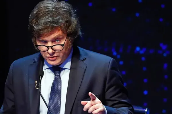 Según Milei, la inflación llegaría a perforar el 2% en los próximos meses