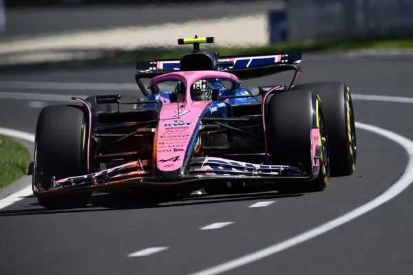 Briatore refuerza su apoyo a Doohan en medio de rumores sobre su futuro