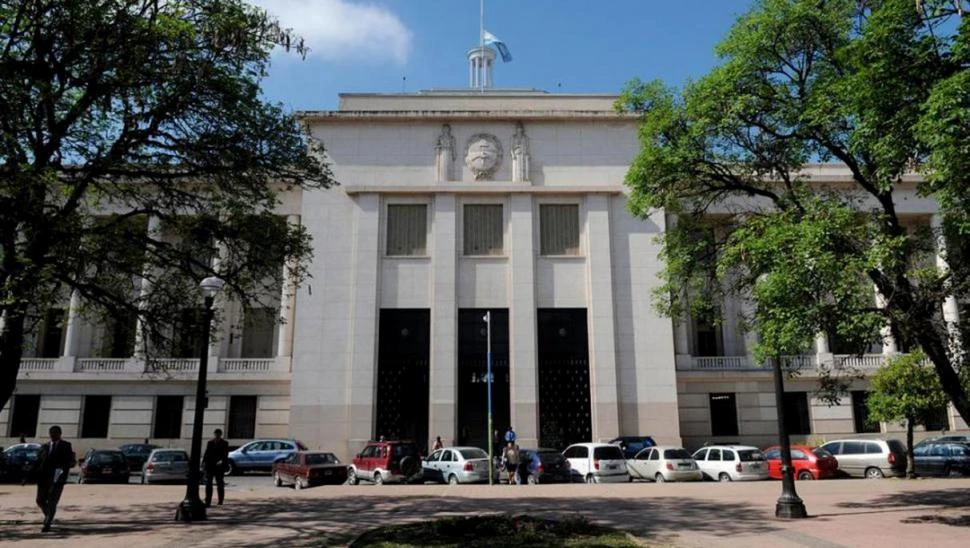 ¿Reacciones de la Justicia ante los guiños políticos?