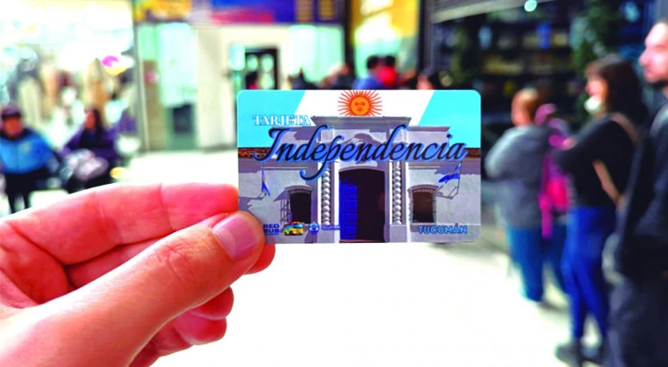SORPRESA. La tarjeta Independencia iba a entrar en vigencia en mayo, pero adelantaron su llegada.