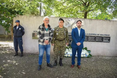 En San Miguel de Tucumán se rindió homenaje a los veteranos y caídos en la Guerra de Malvinas