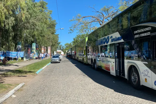 Las quejas de los hinchas de Atlético por el operativo policial en Copa Argentina: Nos tratan como si fuéramos delincuentes