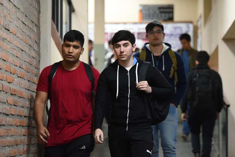 BECAS UNIVERSITARIA. El Ministerio de Capital Humano de la Nación ofrece distintas líneas de becas para acompañar a los estudiantes en su formación académica, entre ellas las de nivel superior. / ARCHIVO LA GACETA