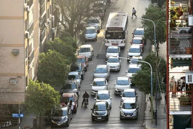 Gerardo Isas: “las calles son para transitar, no para estacionar”