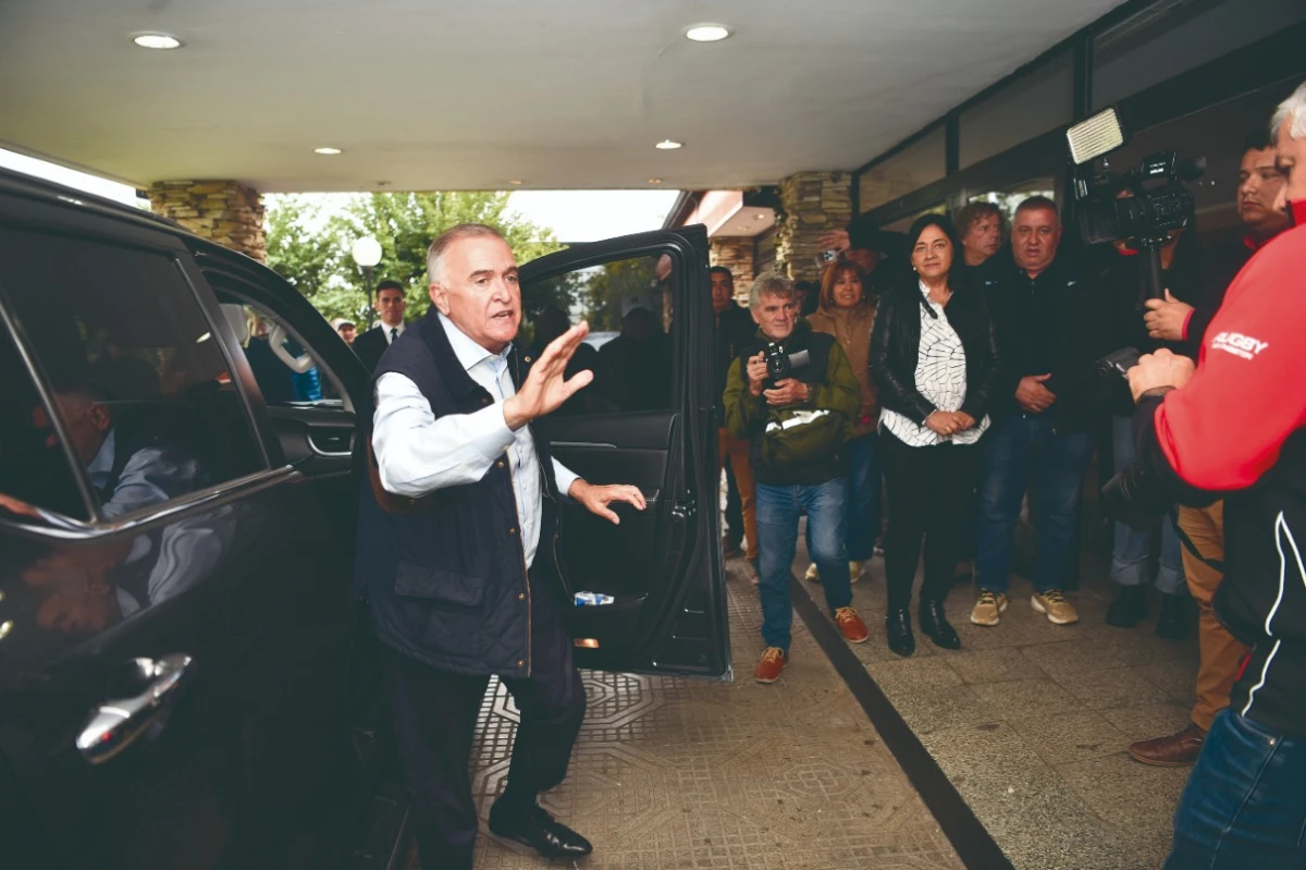 POSTURA OFICIAL. El gobernador Jaldo se refirió a los reclamos que formalizó el municipio de Tafí Viejo.