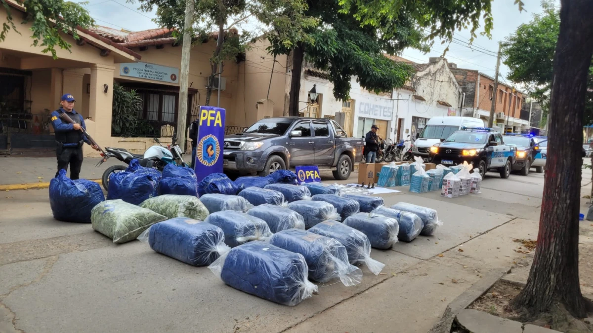 Secuestro de mercadería y droga. PFA