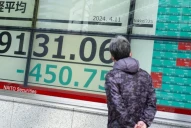 El Nikkei se desploma más de 7% y anticipa otro lunes negro para los mercados