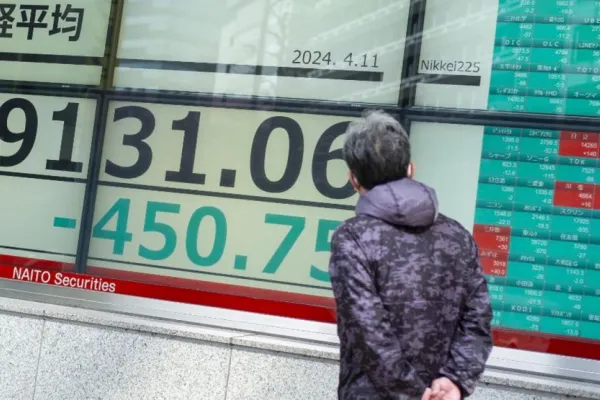 El Nikkei se desploma más de 7% y anticipa otro lunes negro para los mercados