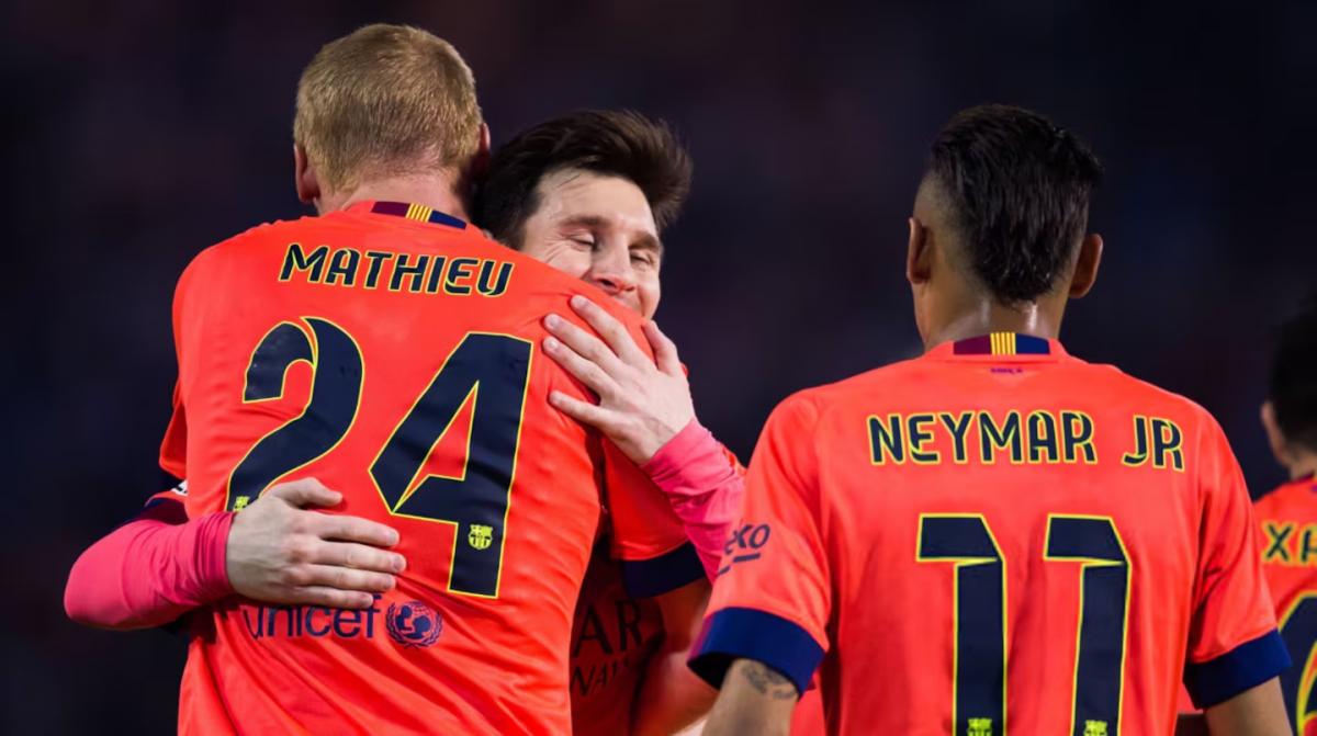 De salir campeón del mundo con Messi a ser vendedor en una tienda de indumentaria deportiva: el gran cambio de un ex Barcelona