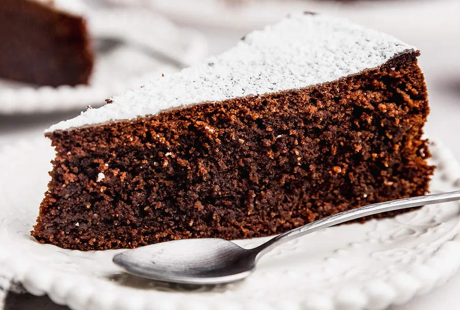 Torta Caprese de chocolate con harina de almendras: conocé la receta perfecta para la merienda