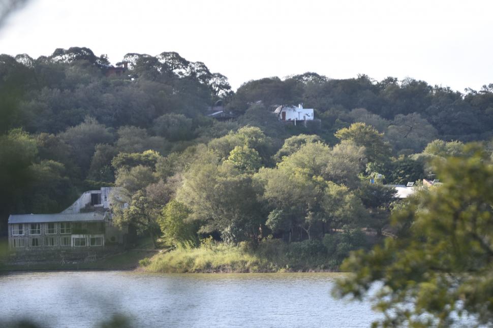 En El Cadillal podría haber existido otra “inmobiliaria” estatal