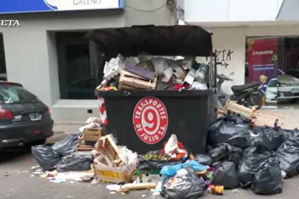Calles tucumanas que huelen a descuido: el paro dejó basura, pero también preguntas