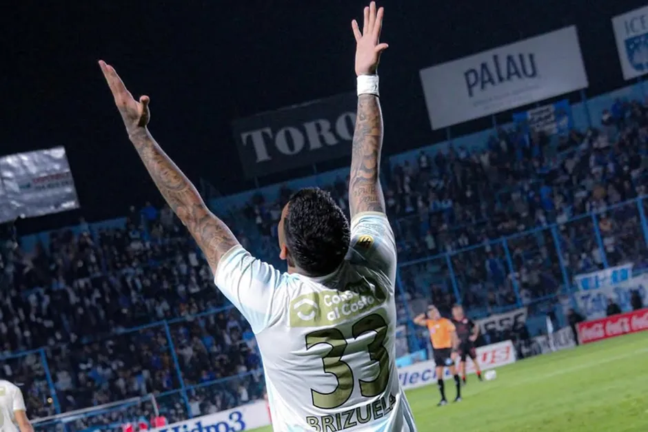 Miguel Brizuela en modo líder: gol a Instituto, mensaje al grupo y fe en la clasificación