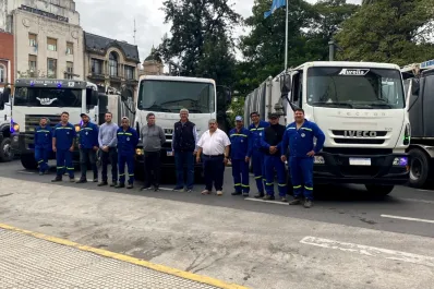 La SAT inició un operativo de limpieza y reparación de redes cloacales en el microcentro