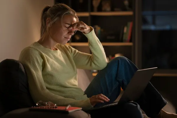 ¿Estás cansado incluso si dormís mucho? La Universidad de Stanford tiene la solución