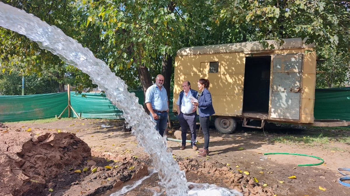 La SAT finalizó el ensayo de bombeo en el nuevo pozo de agua potable para Villa Alem