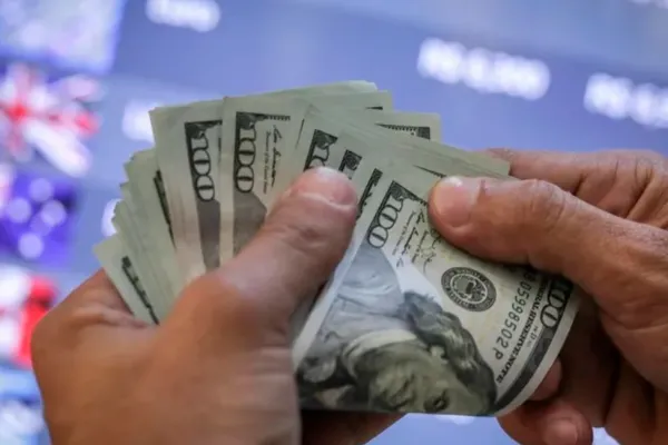 En la tercera rueda sin cepo, el dólar cayó con fuerza: a cuánto se vendió en Tucumán